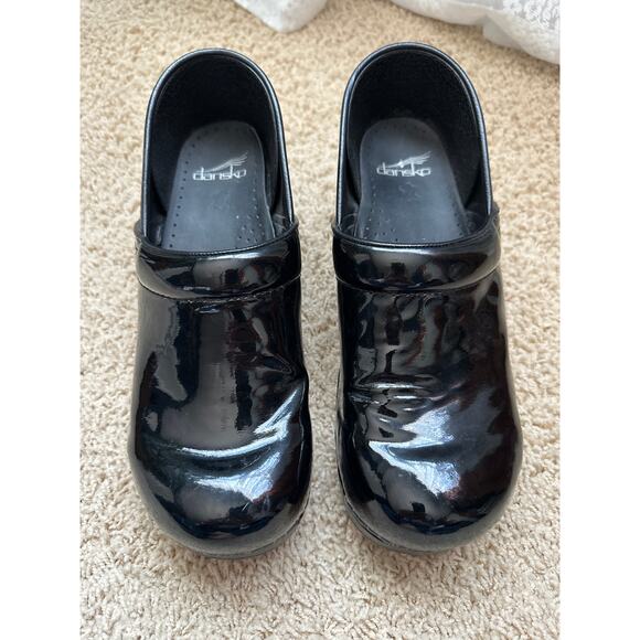 Dansko Black Patent Leather Professional Clog Shoes 40 - Picture 2 of 9